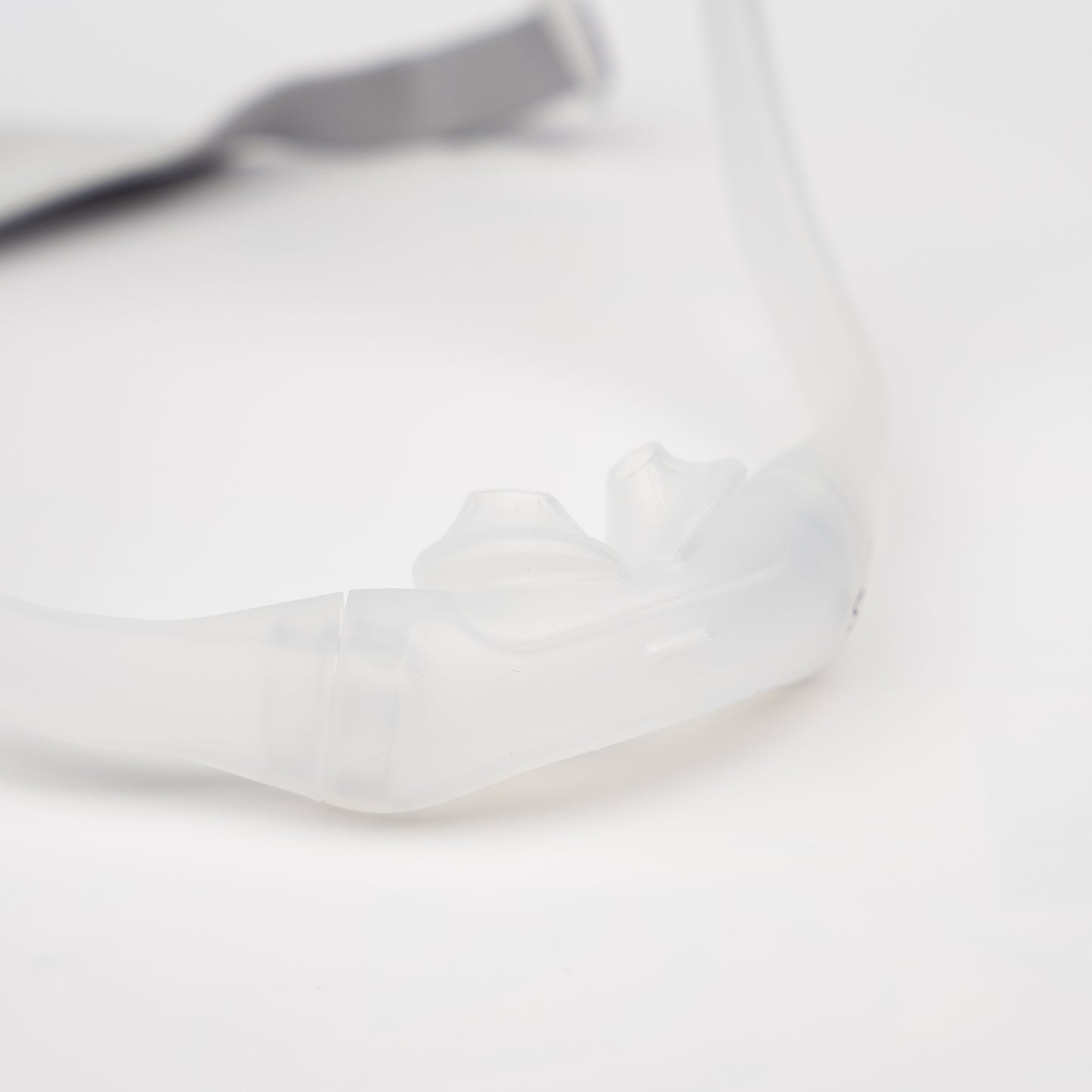 Philips Respironics DreamWear Silicone Pillows CPAP Mask with Headgear
