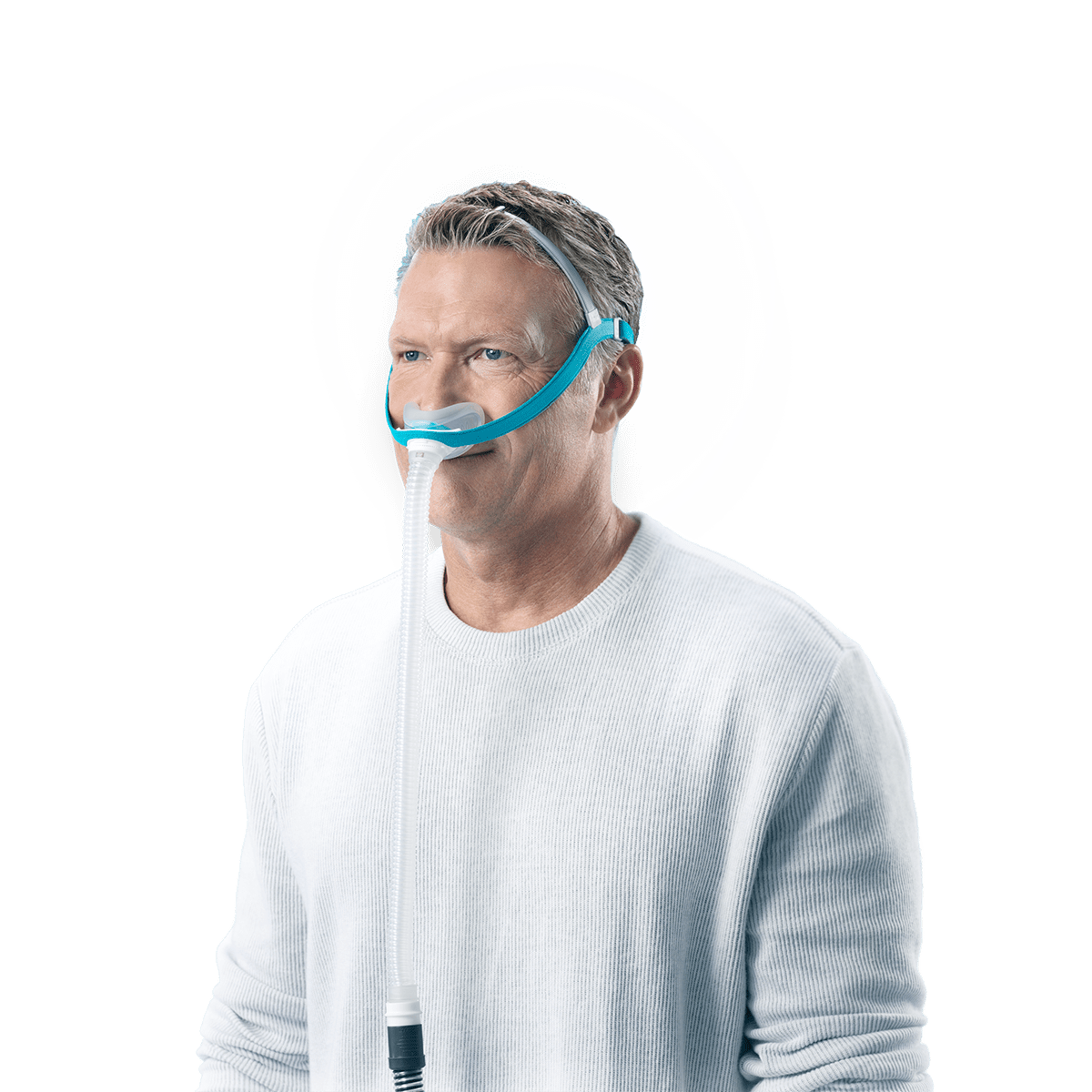 man wearing evora nasal mask