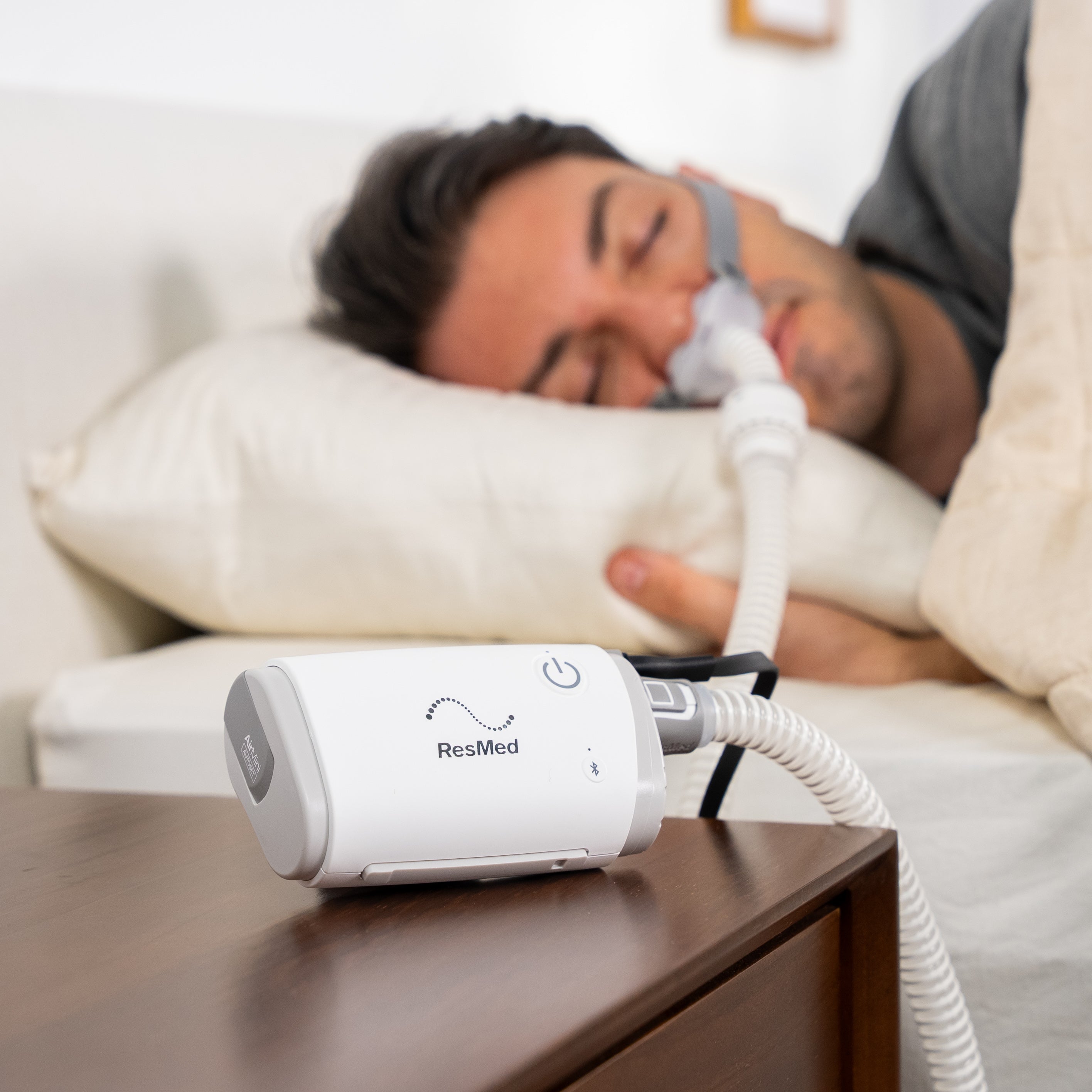 ResMed AirMini™ AutoSet Travel CPAP Machine